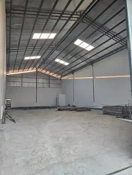 DISEWAKAN GUDANG BARU 567M2