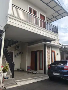 Rumah Cluster Siap Huni Dekat LRT Ciracas