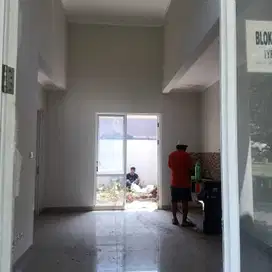 Dijual rumah siap huni dekat Taman Buah Mekarsari