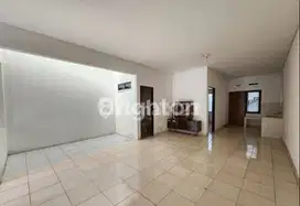 Dijual Rumah Nyaman di Bojongloa Luas Murah Strategis