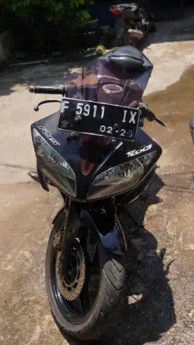 Yamaha R 15 th 2016