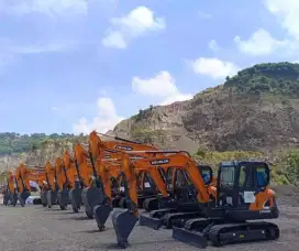MINI EXCAVATOR DOOSAN DEVELON SIDOARJO