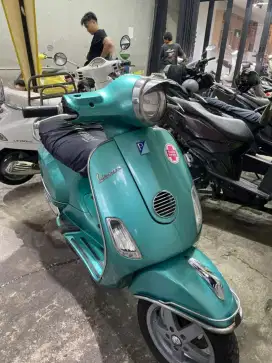 PIAGGIO VESPA LX 150 2013 PERFECT CONDITION