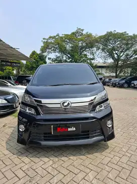 [KM 70RBAN] TOYOTA VELLFIRE ZG PREMIUM SOUND COOL BOX 2012/2013