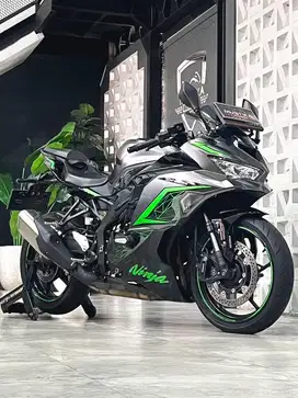 TERMURAH! Kawasaki ZX25R ABS SE 2023