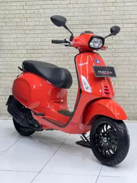Odo 8rb Istimewa!!Vespa Sprint S 150cc 2023 Warna Favorit Muls-Mustika