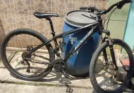 Sepeda polygon MTB 27.5