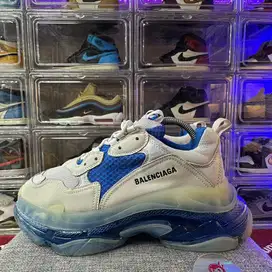 BALENCIAGA TRIPLE S CLEAR SOLE WHITE BLUE