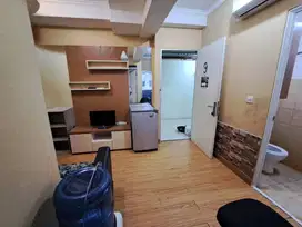Apartemen Menteng square Disewakan tahunan murah 1 br lantai kayu