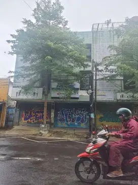 Ruko di jalan utama Pungkur disewakan