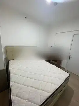 Apartemen Mediterania Gajah Mada Residence Semi Furnished