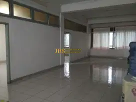 Jual Ruko Siap Huni di Jalan Gatot Subroto (Dekat Jl. Kapten Muslim)