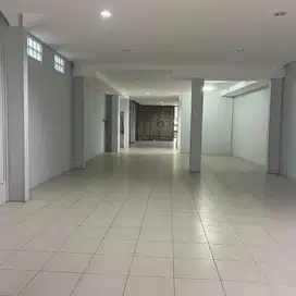 Ruko di jl.abdul rahman saleh di jual