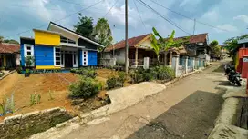 Dijual Murah Rumah + Kebun Dekat Masjid di Pedesaan Bojong Purwakarta