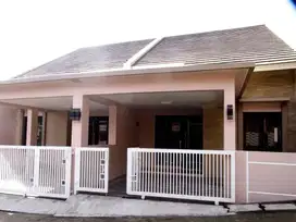 Rumah siap huni semi furnished di Cibogo Cimahi Selatan bisa KPR