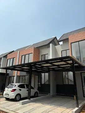 Rumah strategis di bekasi , fasilitas lengkap dekat stasiun