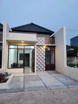 S476.Hunian 1 dan 2 Lantai Modern Minimalis di Area Graha Raya Bintaro