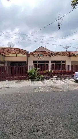 Dijual Rumah Terawat Kokoh di Daerah Kawi, Klojen Kota Malang