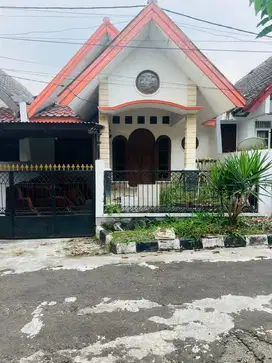 Rumah Dekat Stasiun Di Taman Yasmin Bogor Barat