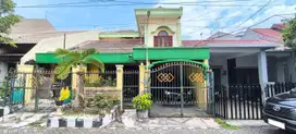 Rumah di perumahan Kutisari Indah, Surabaya Selatan
