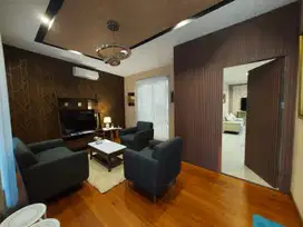 Murah Rumah 2 Lantai Full Furnish Mewah di Gravillea Graha Natura
