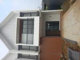 RUMAH IMPIAN SIAP HUNI 2 LANTAI KARAWACI