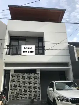 Rumah Baru Industrial Modern di Margahayu Raya