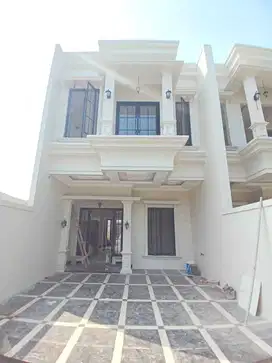 Rumah Sangat Mewah 2 lantai lokasi dalam kav IIP kalimulya Depok