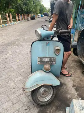 Vespa vbb 63 blue