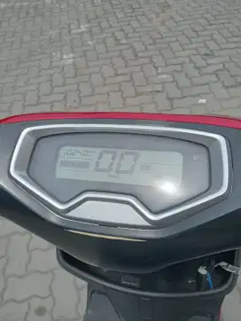 Dijual Motor Listrik Yadea T9 Tahun 2023