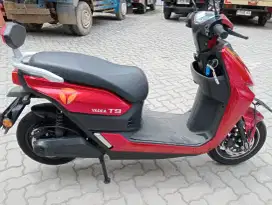 Dijual Motor Listrik Yadea T9 Tahun 2023