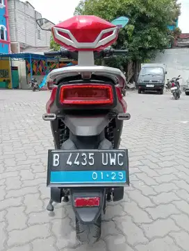 Dijual Cash Motor Listrik Yadea T9 Tahun 2023