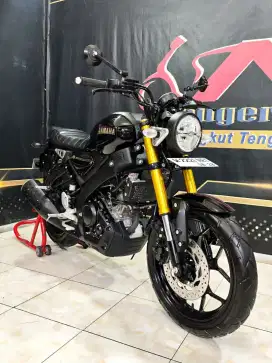 Yamaha XSR 155cc 2023 odo 4rb muluss. Anugerah Motor rungkut tengah 81