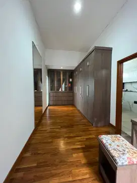 Disewakan Rumah Cantik & Asri Di Setraduta Grande