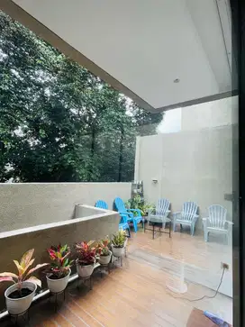 Rumah Sewa Bagus Semi Furnished Kemang, Jakarta Selatan