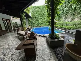 4 Bedroom Nice house in Menteng – close to Taman Suropati