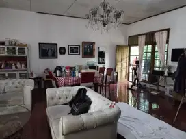 rumah villa di Ranco  Indah tanjung barat Jakarta selatan