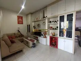 JUAL MURAH! Villa Full Furnish Komplek Mutiara Residence Jalan RS.Haji