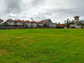 Tanah di area Petitenget dekat kepantai