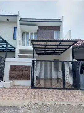 Di Jual Rumah 2 lantai Mulyosari Prima Surabaya