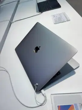 MACBOOK AIR M1 8\256 NEW IBOX KREDIT SYARAT KTP