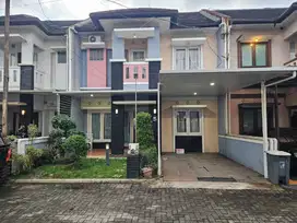 Rumah mewah 2 lntai dijual murah 1-Man ,