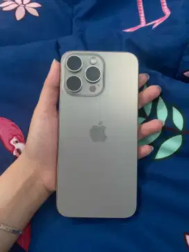 Dijual iPhone 15 promax resmi iBox harga 21 juta bisa nego