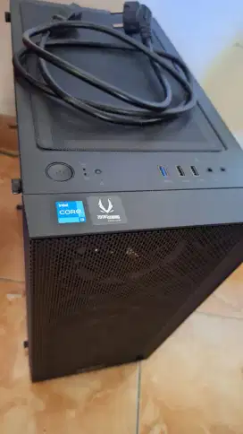PC only Intel Core i3 12100f vga 1650super 4gb RAM 16gb