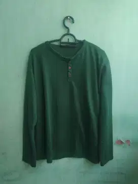 Atasan preloved pribadi ukuran M