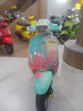 PIAGGIO VESPA SPRINT IGET 2017 PERFECT CONDITION