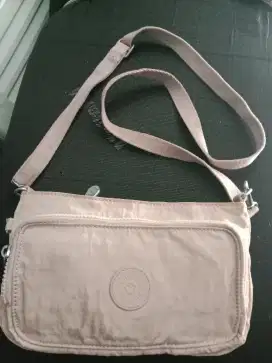 Jual tas preloved merk kipling ori