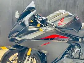 Honda cbr250rr plat L cbr 250 rr cbr 250 cbr250 low KM cbr black matte