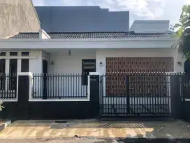 DISEWAKAN RUMAH MINIMALIS ARCAMANIK BANDUNG