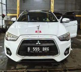 Outlander Tangan 1 Dari Baru yang Punya Dokter Gigi